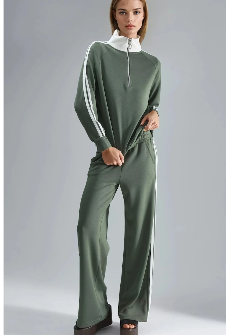 Set din doua piese - hanorac cu guler cu fermoar - pantaloni cu picior larg - verde - material tricotat