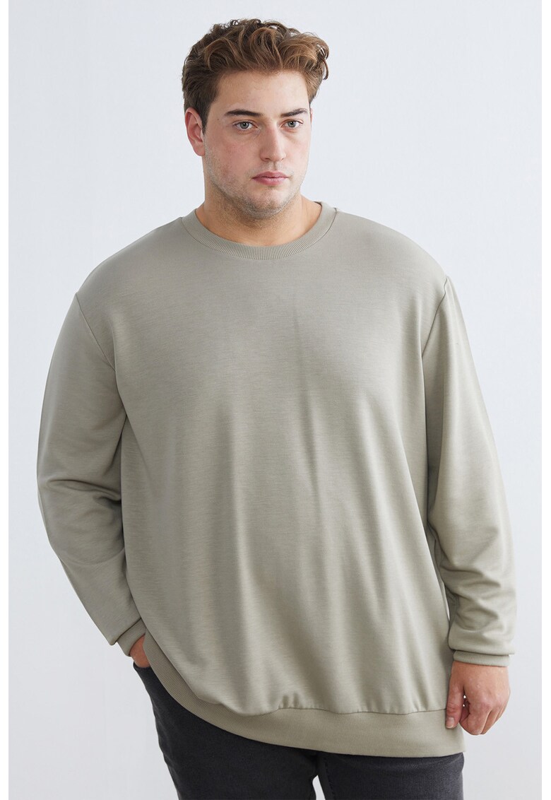 Bluza lejera de trening cu decolteu la baza gatului - Gri