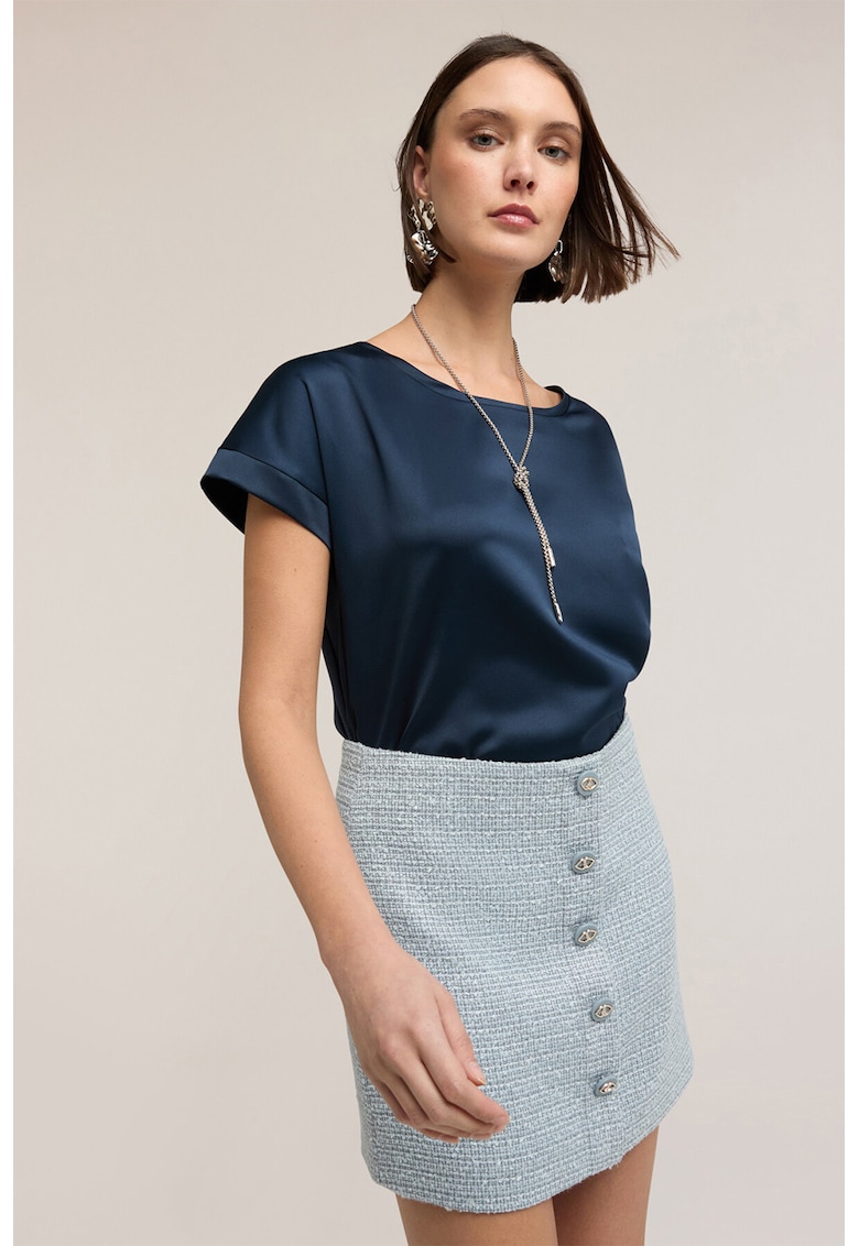 Tricou asimetric cu segment din satin pe partea din fata - Bleumarin