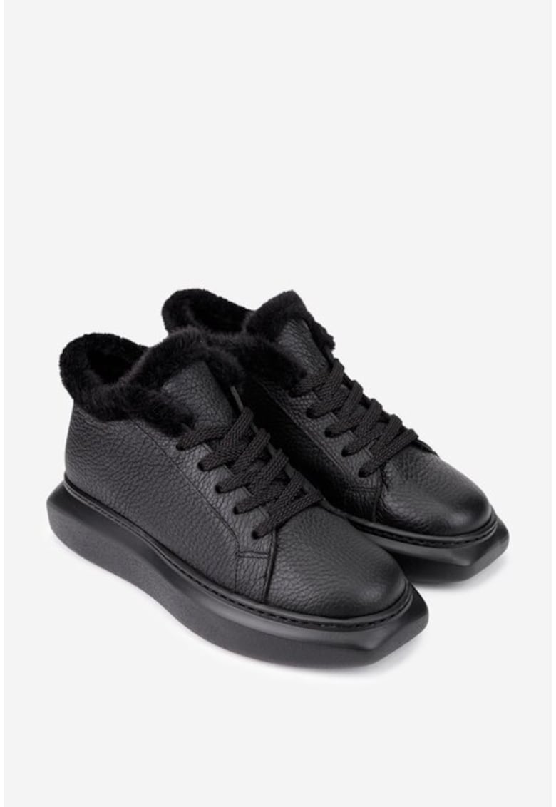 Ghete dama negre din piele texturata cu blanita