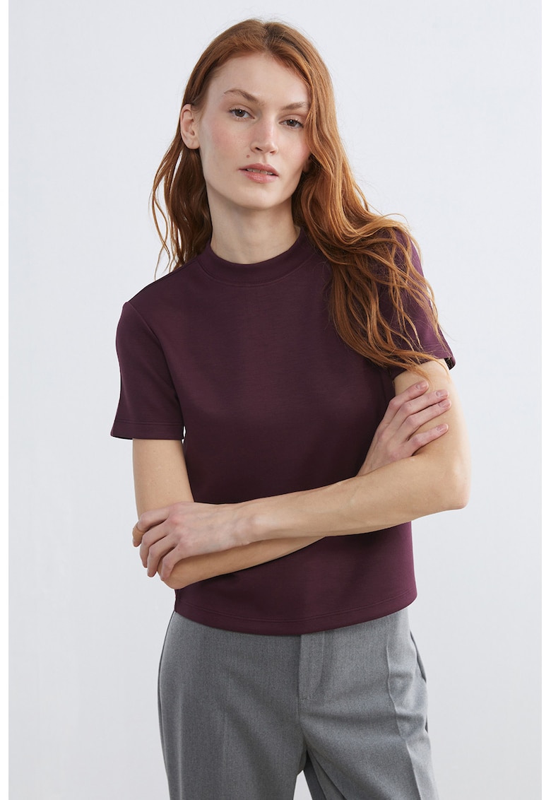 Tricou uni cu decolteu la baza gatului - Violet pruna