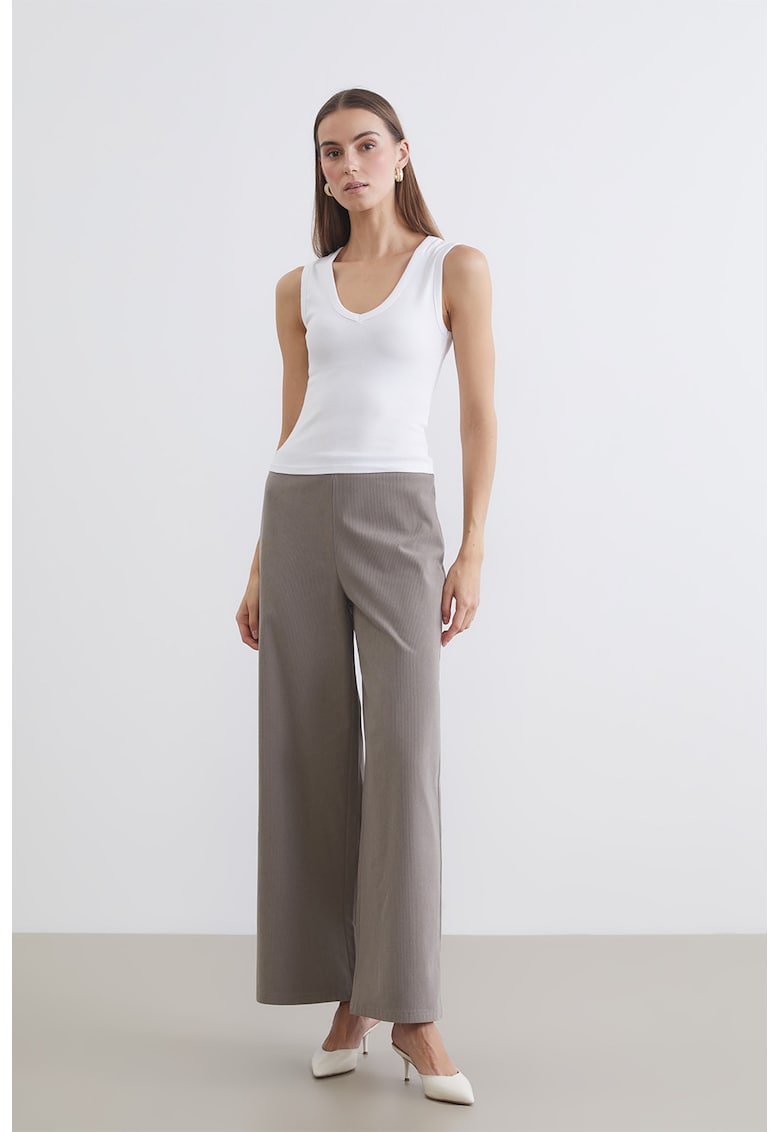 Pantaloni striati cu croiala ampla - Maro taupe