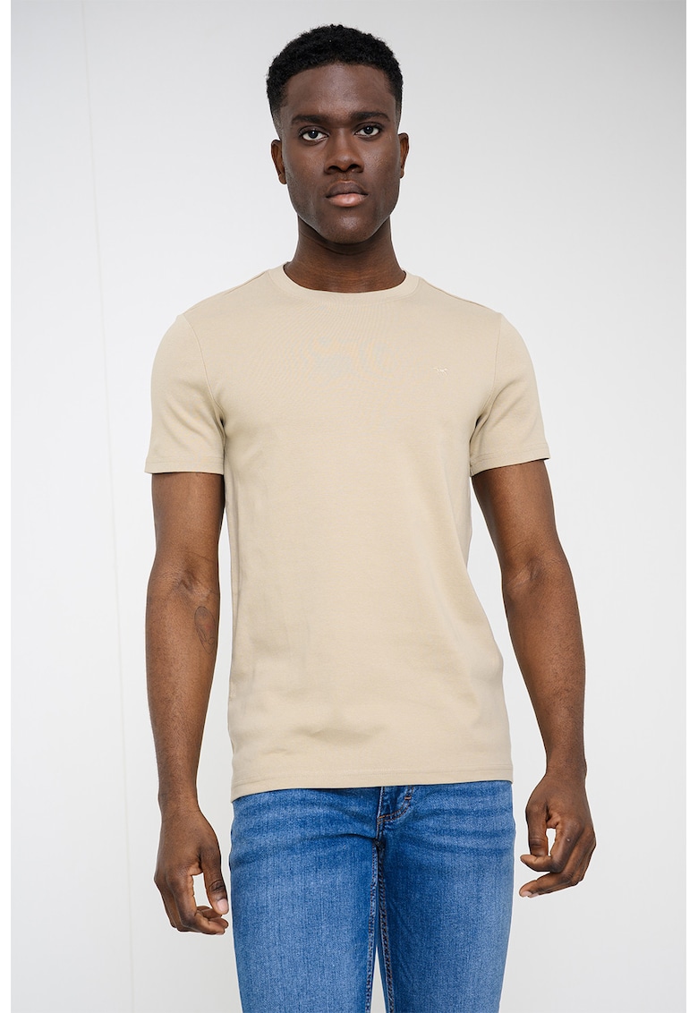 Tricou slim fit cu model uni - Bej inchis