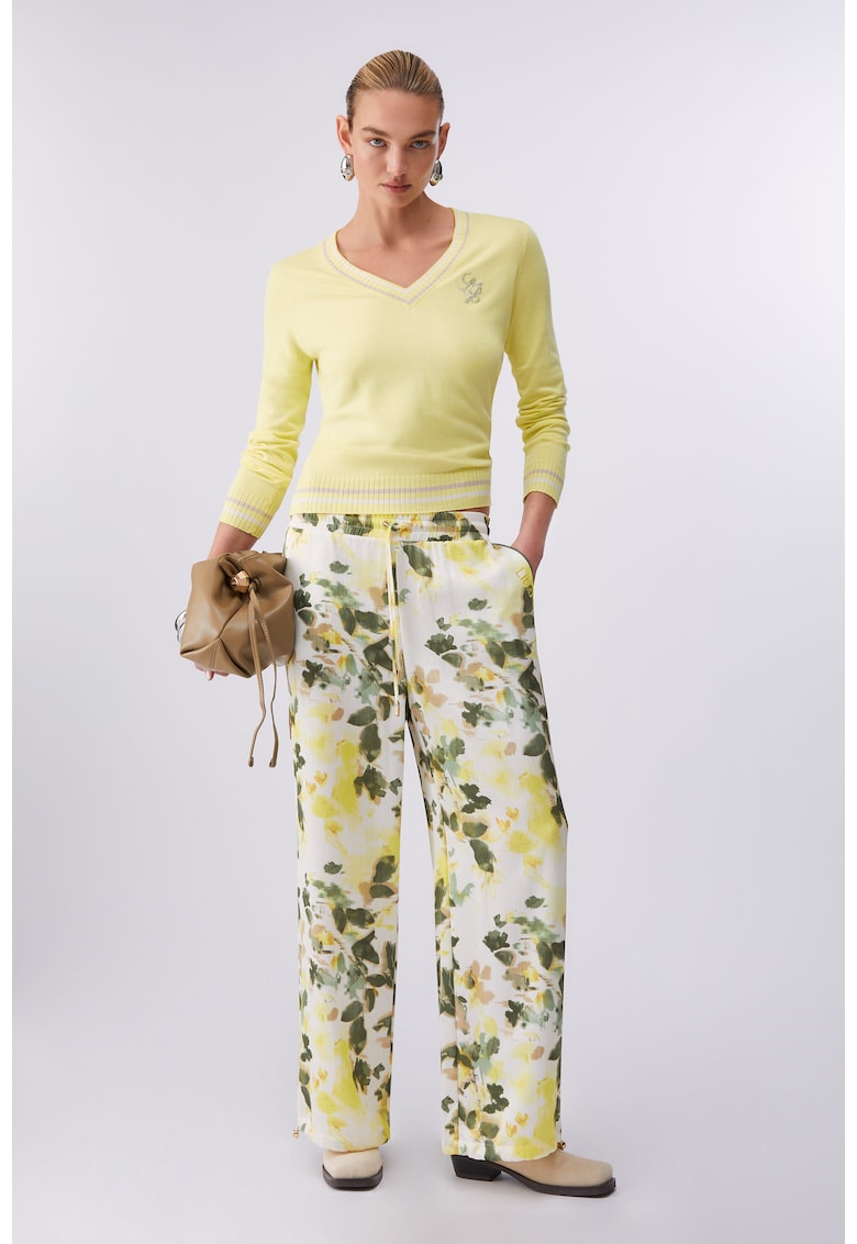 Pulover tricotat cu decolteu in V si terminatii in dungi - Galben