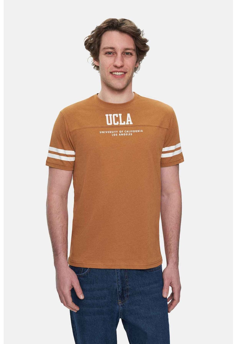 Tricou regular fit cu decolteu la baza gatului Stark - Maro
