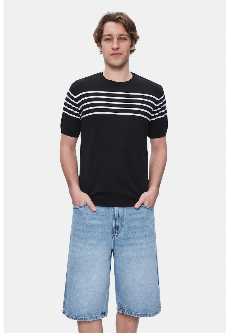 Tricou regular fit cu decolteu la baza gatului Kendrick - Negru