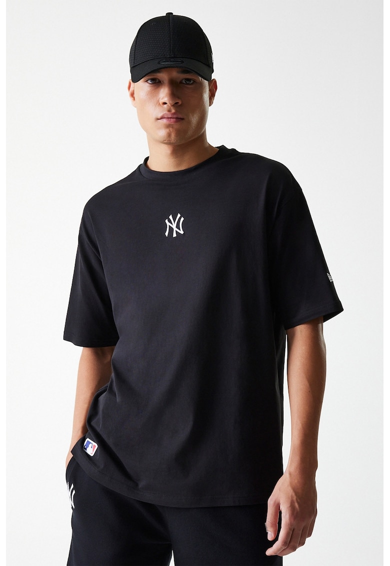 Tricou supradimensionat NY Yankees MLB League Essential - Alb/Negru