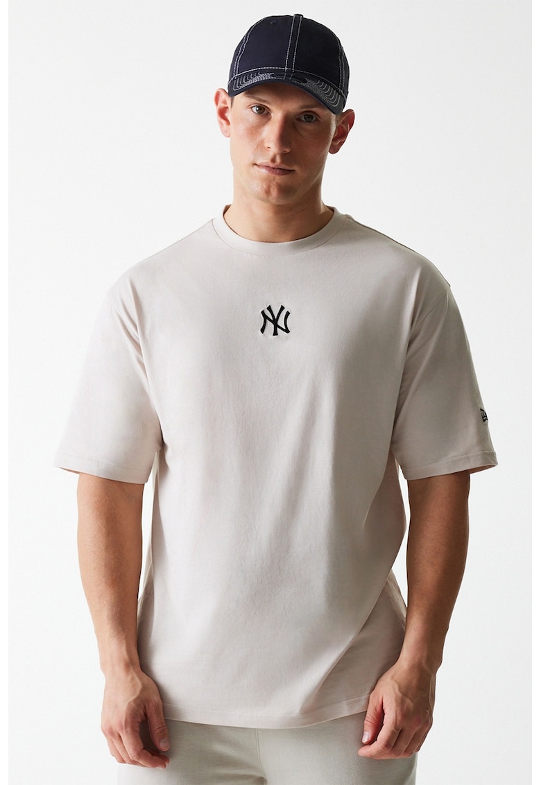 Tricou supradimensionat NY Yankees MLB League Essential - Negru/Bej
