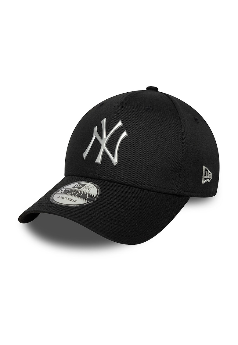 Sapca cu logo metalic 9Forty NY Yankees - Negru/Alb optic