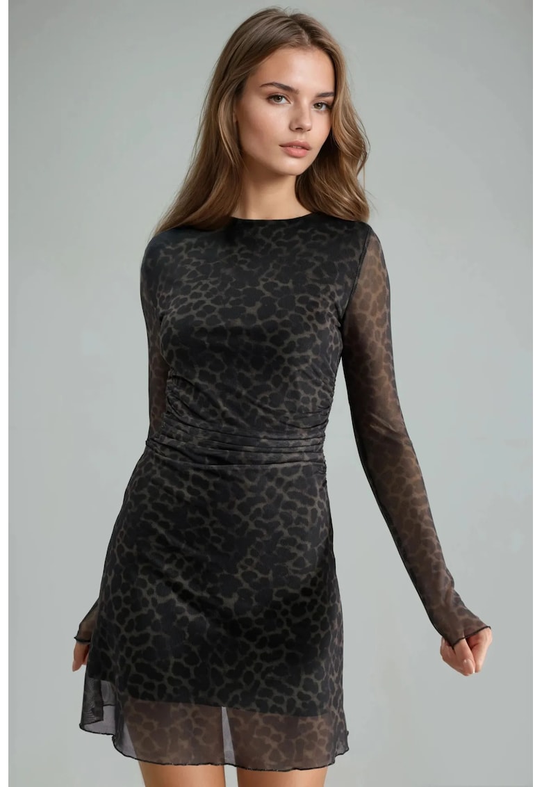 Rochie midi - imprimeu leopard - guler barcuta - culoare maro - material tul