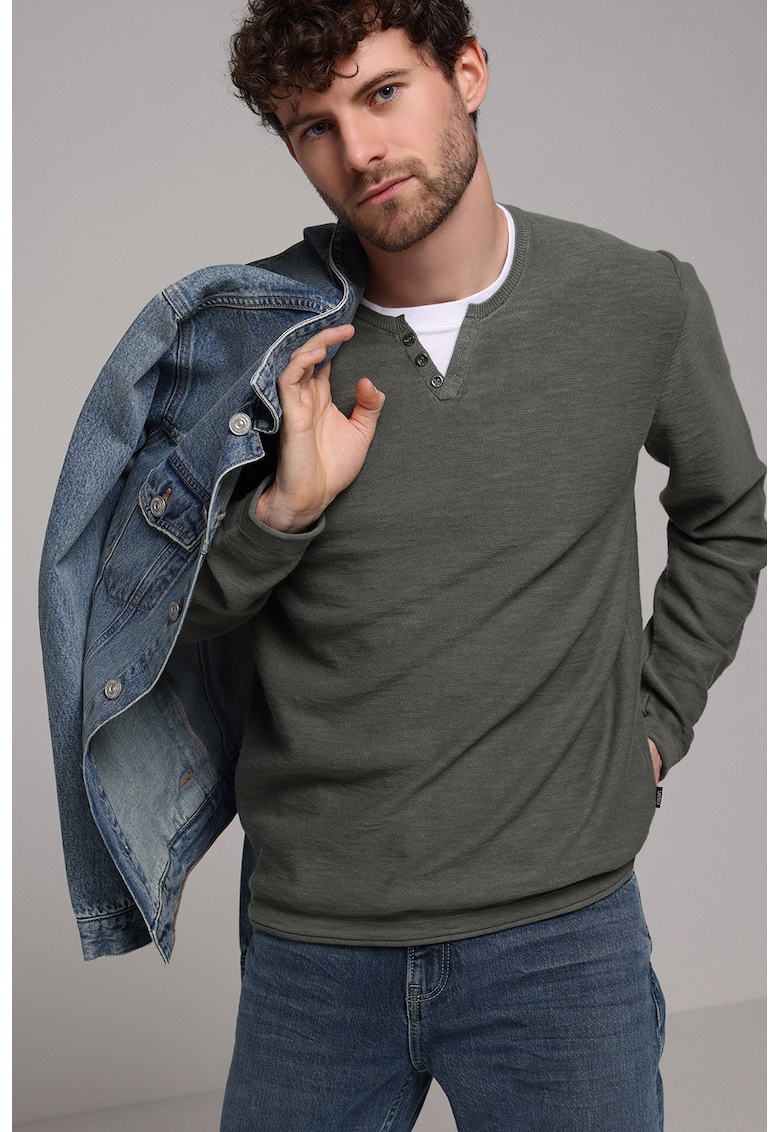 Pulover cu decolteu henley si insertie contrastanta - Verde padure