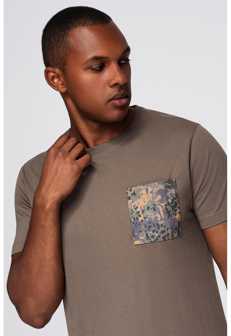 Tricou din bumbac cu decolteu la baza gatului - Kaki