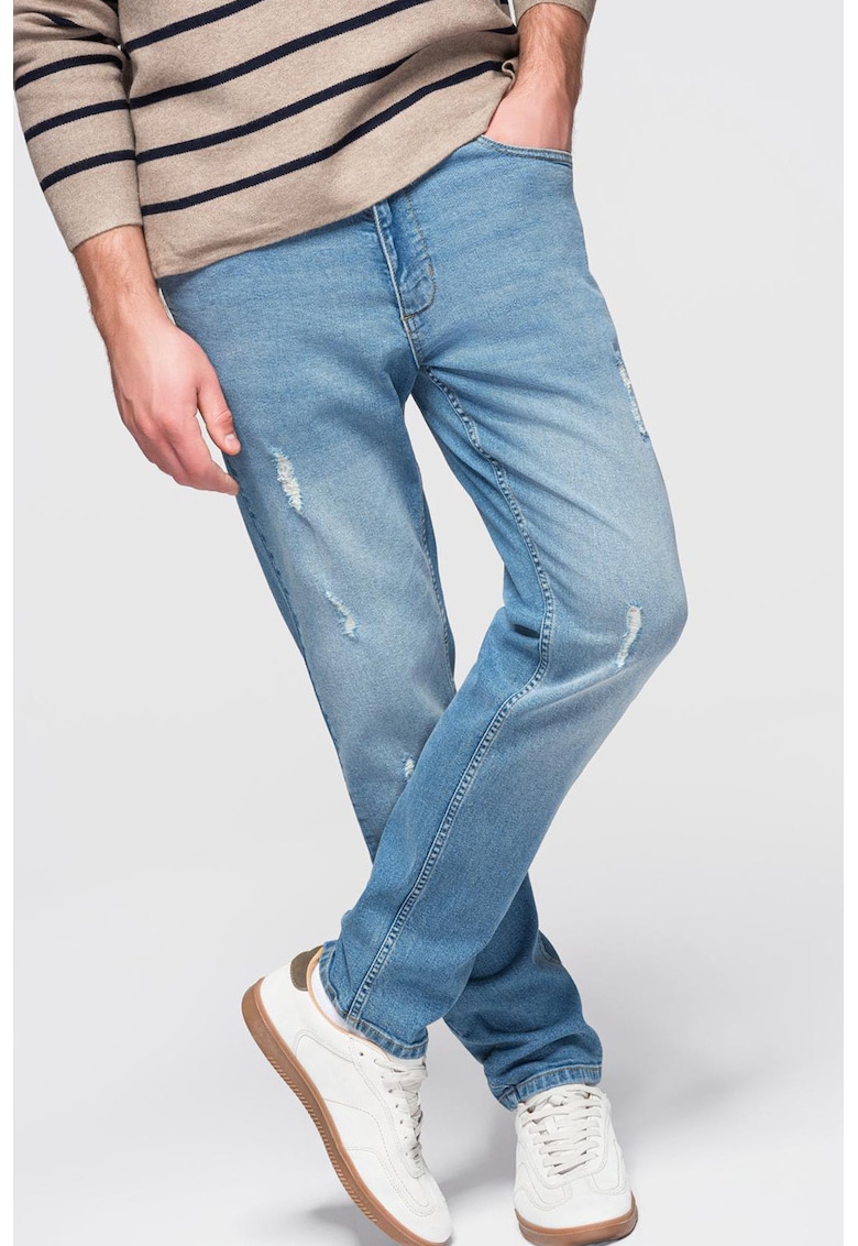 Blugi slim fit cu detalii deteriorate