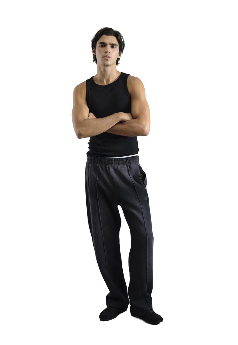 Pantaloni barbati - Regular Fit - cu talie medie - negru - poliester