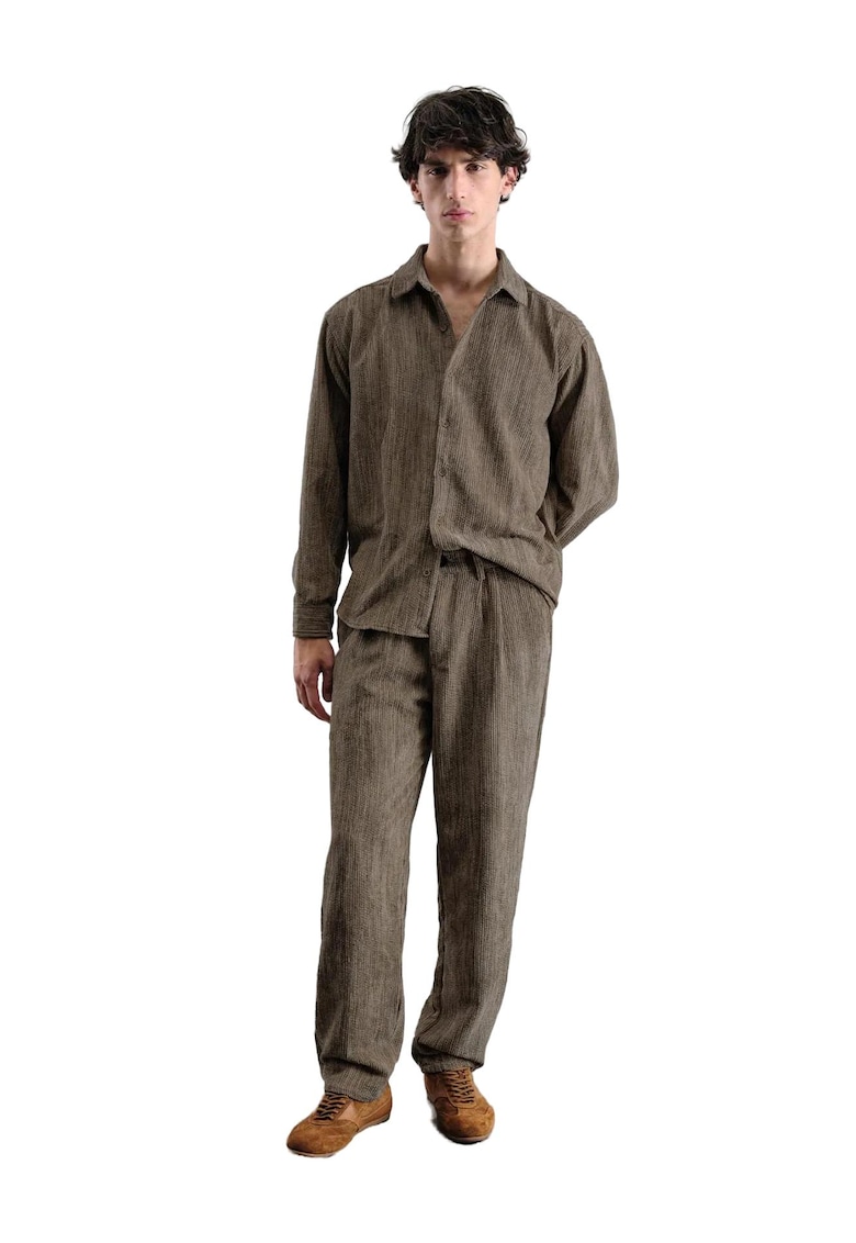 Pantaloni barbati - cu talie medie - croiala dreapta - maro - poliester