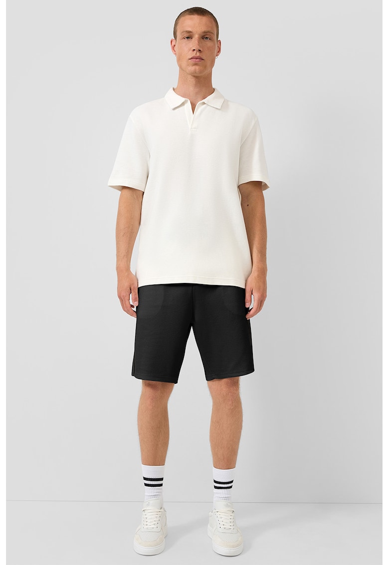 Pantaloni scurti cu aspect texturat si snur - Negru -