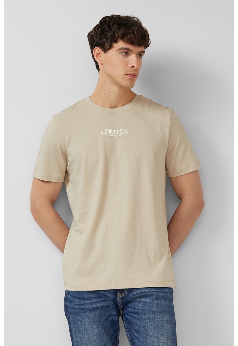 Tricou cu decolteu la baza gatului si logo