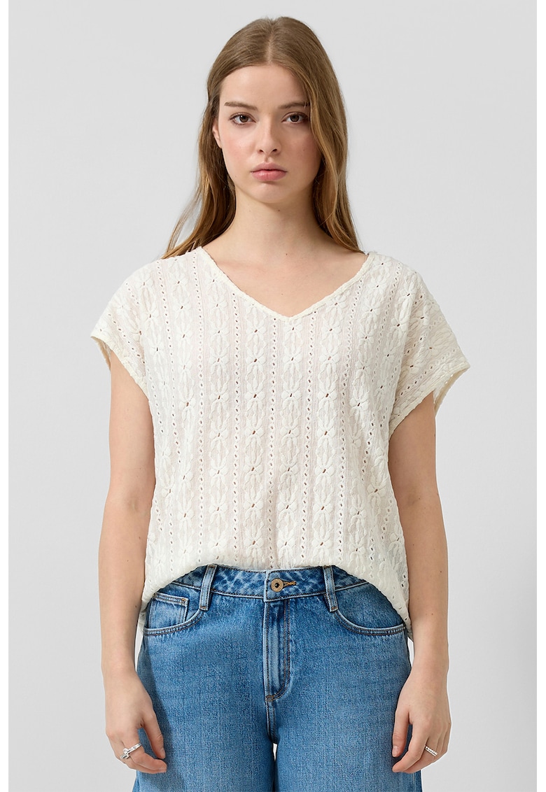 Tricou brodat cu decolteu in V - Alb murdar -