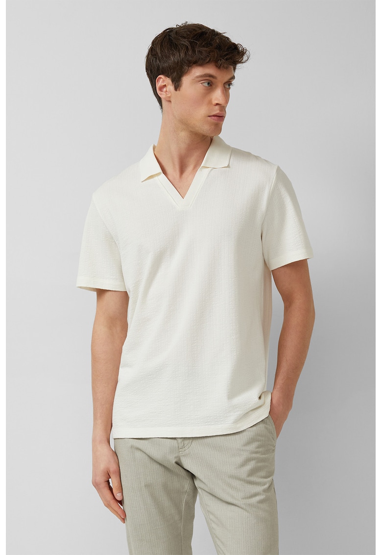 Tricou polo cu decolteu in V