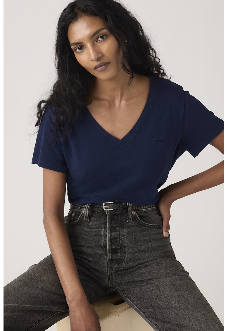 Tricou cu decolteu in V si detaliu logo - Bleumarin