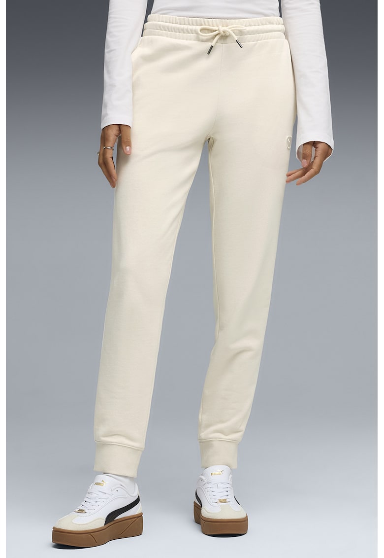 Pantaloni de trening slim fit Essentials Elevated - Crem