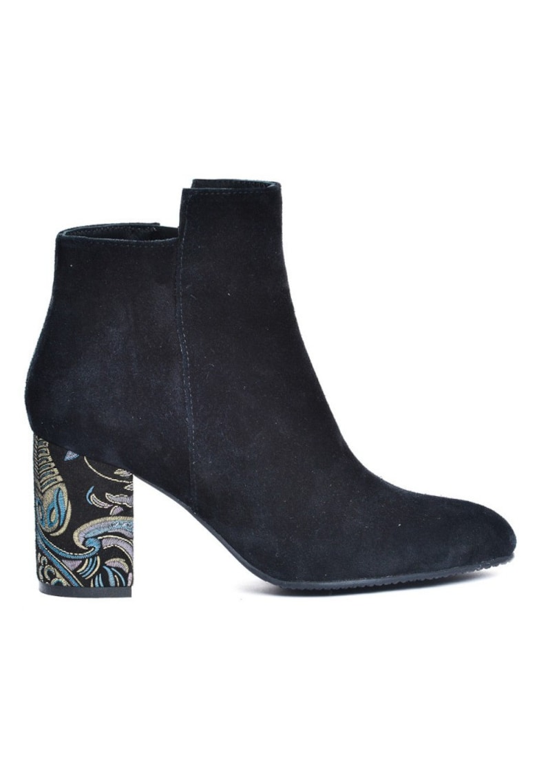 Ghete Dama Piele Naturala Rogue Negru