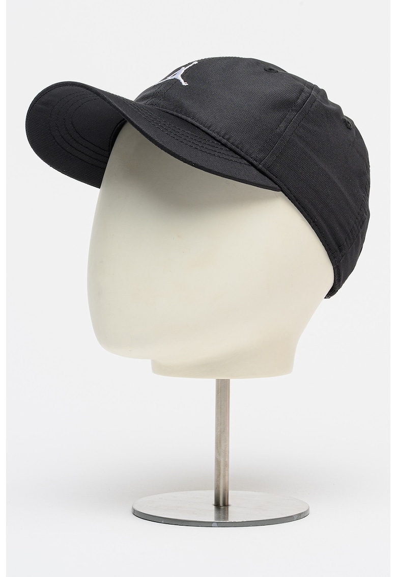 Sapca cu detaliu brodat - pentru baschet Jan Jordan Essentials - Black Onyx