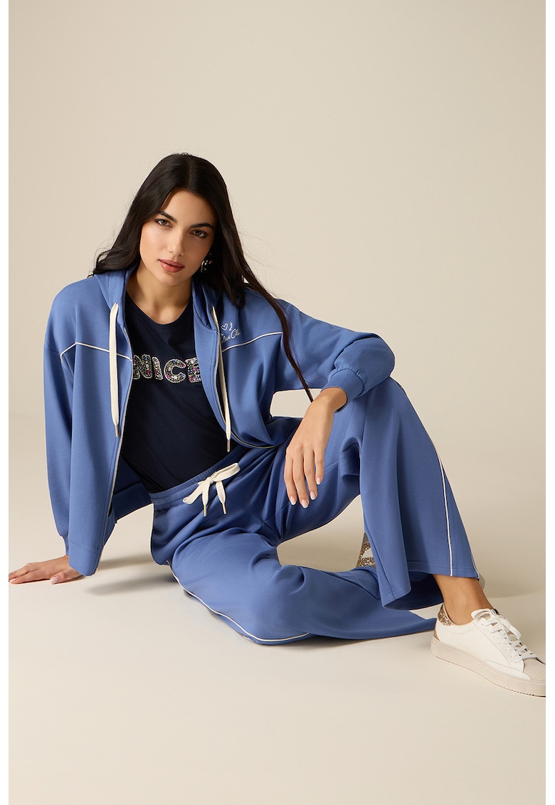 Pantaloni de trening cu snur si buzunare laterale - Albastru pastel