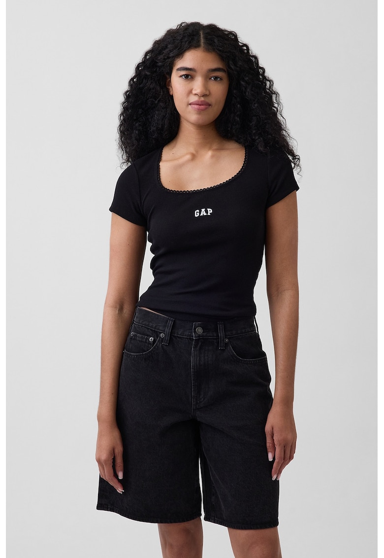 Tricou slim-fit cu decolteu patrat - Negru