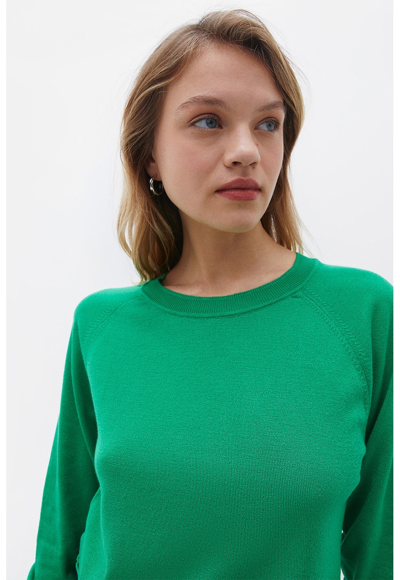 Pulover tricotat fin cu decolteu la baza gatului - Verde aquamarin