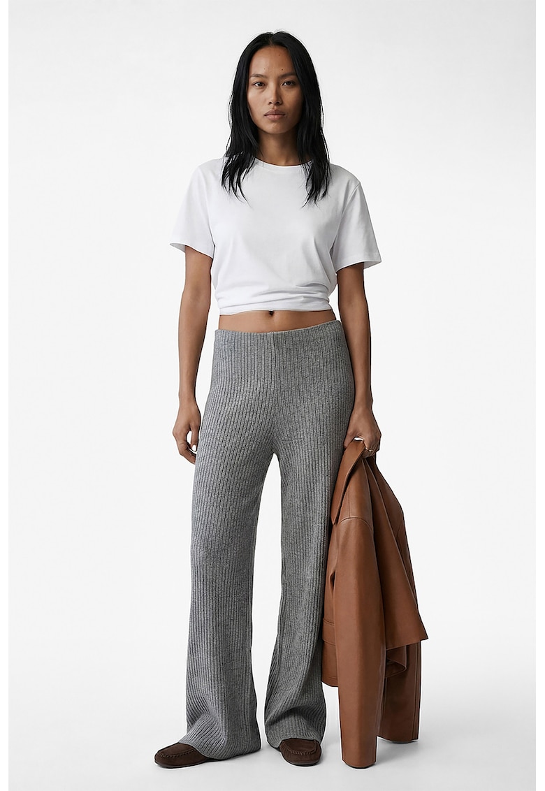 Pantaloni evazati tricotati - Gri deschis