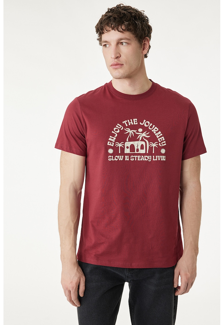 Tricou cu decolteu la baza gatului si imprimeu grafic - Alb/Visiniu