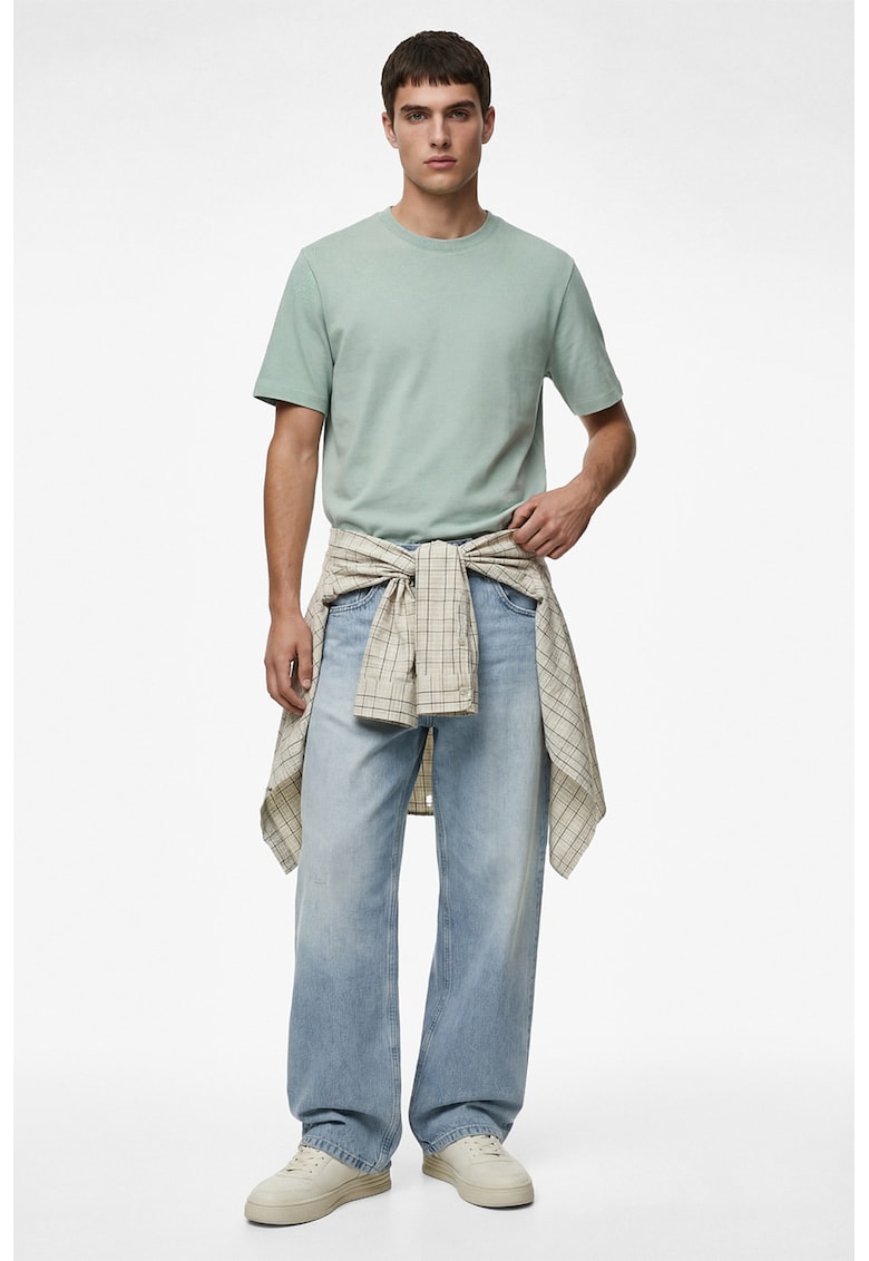 Tricou uni cu decolteu la baza gatului - Verde pal