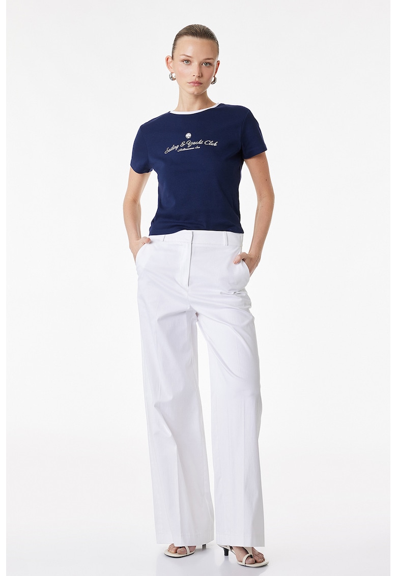 Tricou cu decolteu la baza gatului si imprimeu text - Alb/Albastru ultramarin