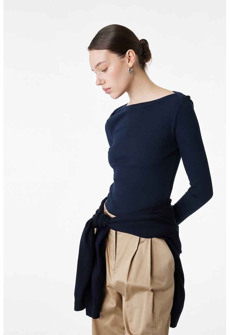 Bluza striata cu decolteu barcuta - Albastru ultramarin