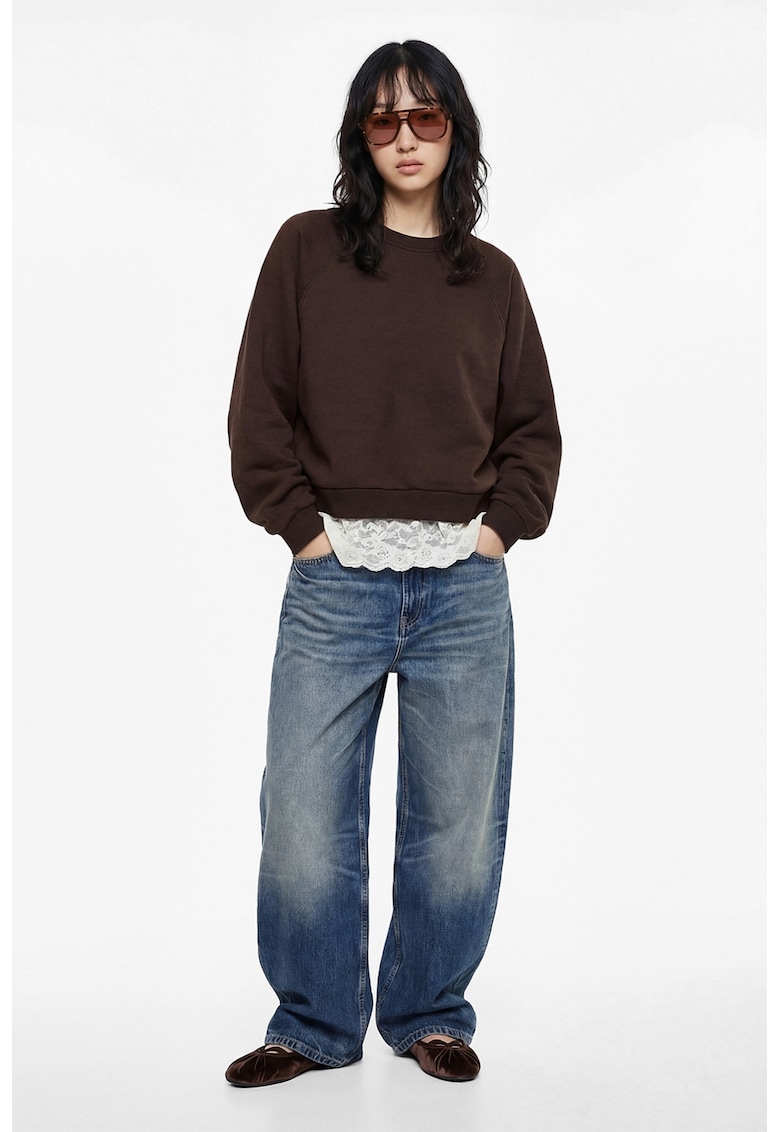Bluza lejera de trening cu terminatie cu dantela - Maro