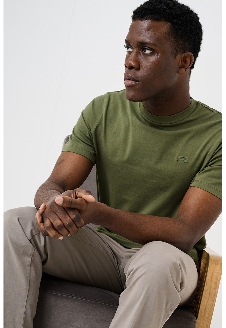 Tricou slim fit cu decolteu la baza gatului - Verde feriga