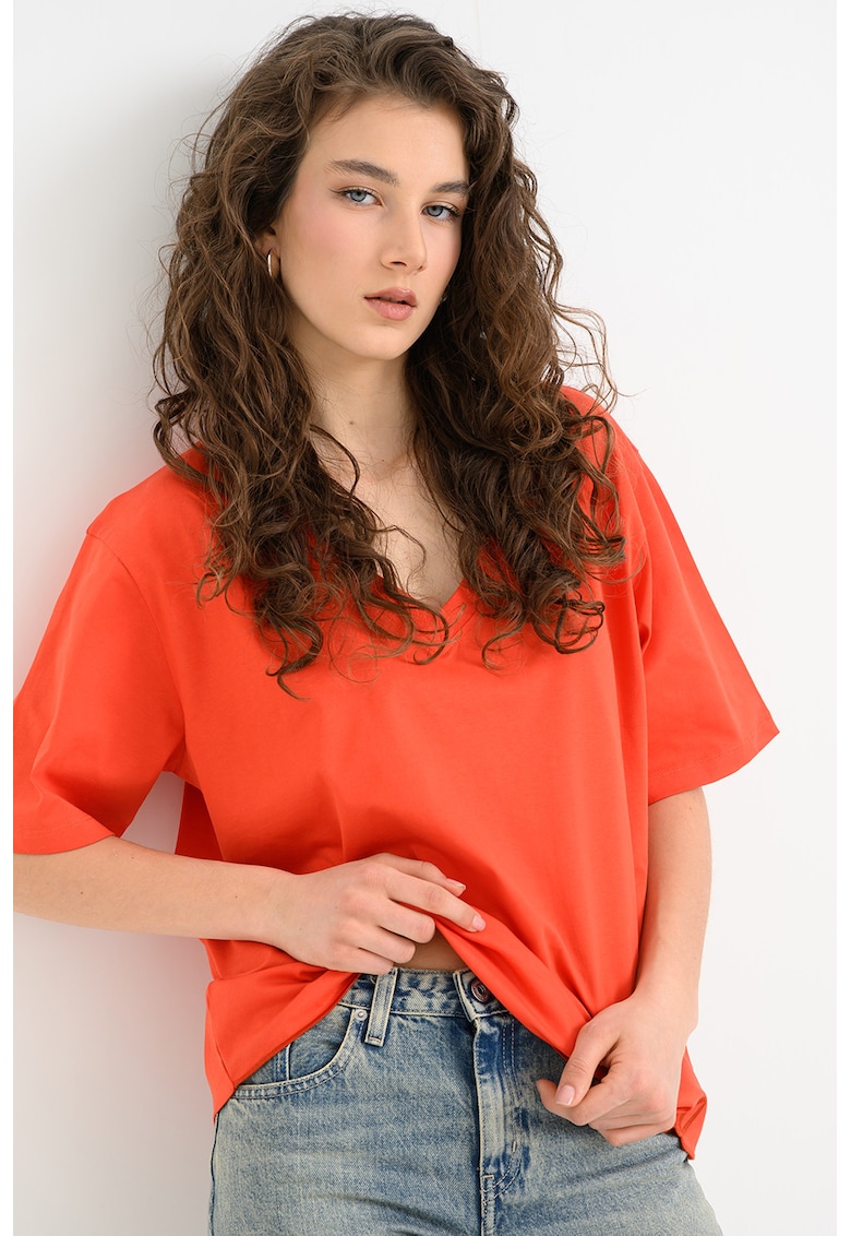 Tricou supradimensionat de bumbac organic cu decolteu in V Signature - Coral