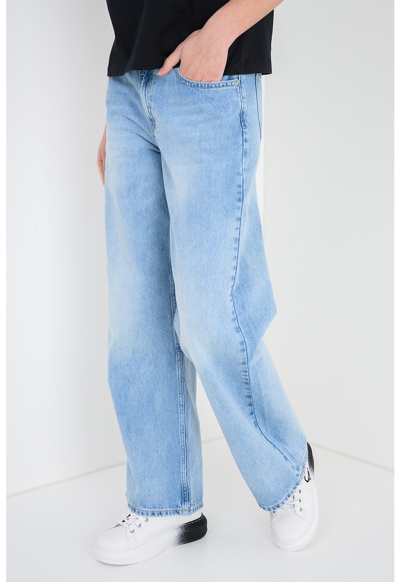 Blugi relaxed fit cu talie medie - Albastru deschis