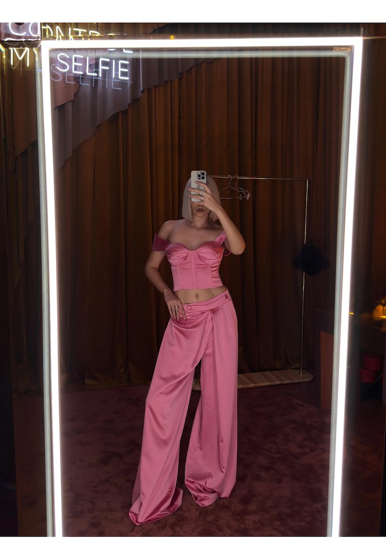 Pantaloni din satin cu croiala ampla Paloma - Roz