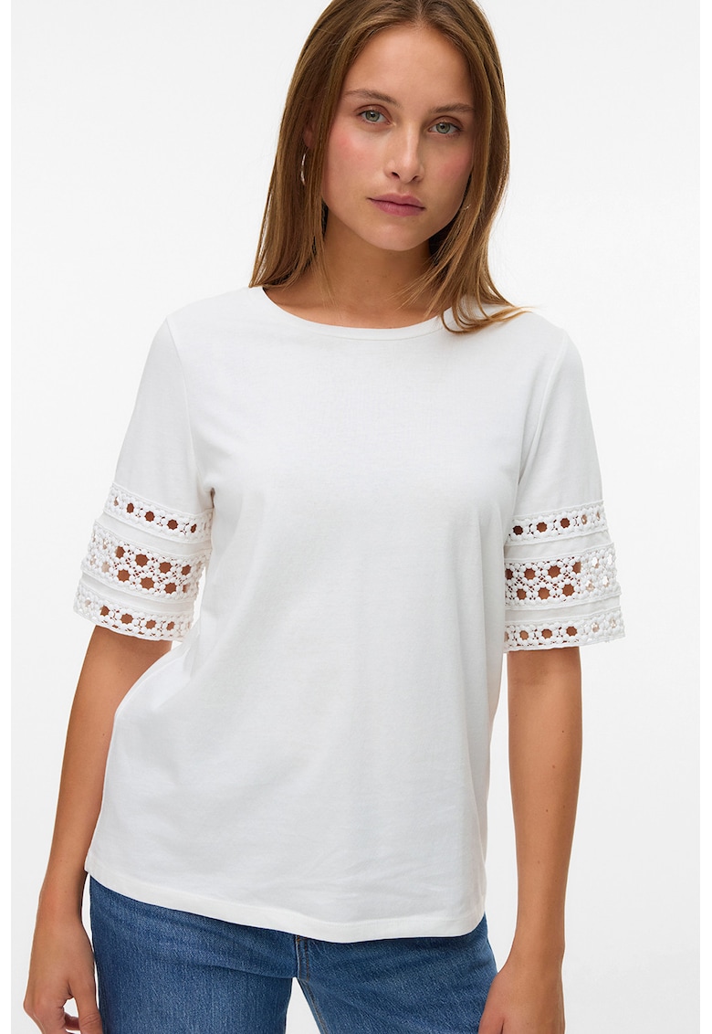 Tricou cu decolteu rotund si maneci cu broderii - Alb optic