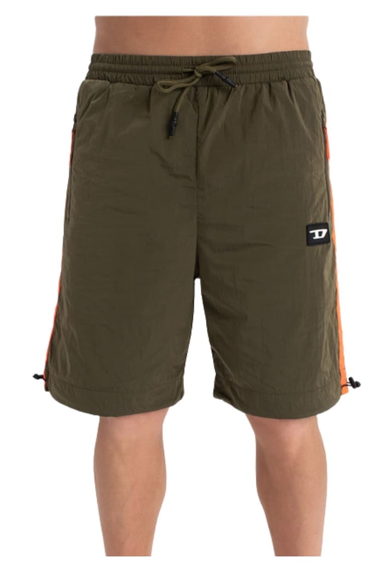 Pantaloni scurti cu terminatii ajustabile -