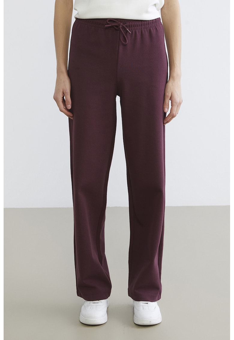 Pantaloni de trening cu croiala relaxed fit - Violet tyrian