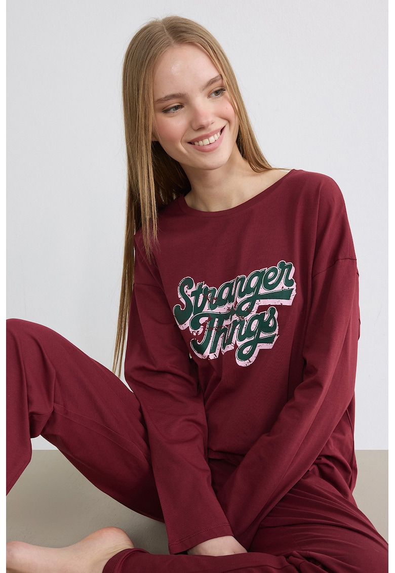 Pijama din bumbac cu Stranger Things - Rosu inchis/Verde feriga