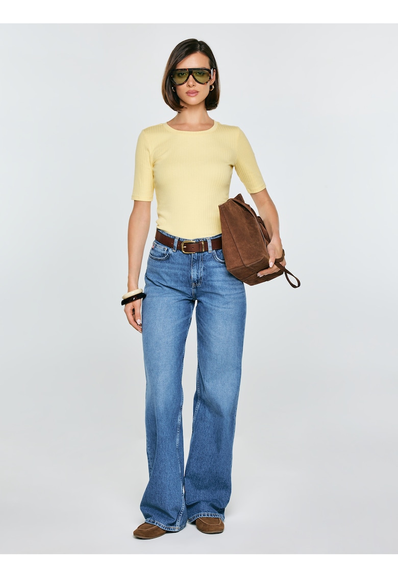 Tricou slim fit cu guler rotund