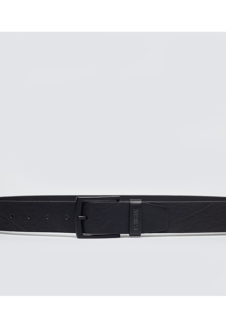 Curea din piele cu catarama metalica