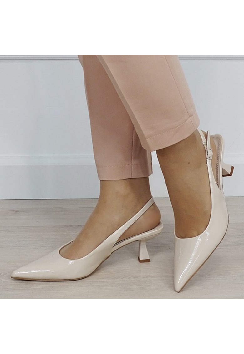 Pantofi bej de lac cu toc mic 5552 01 19556 - Bej