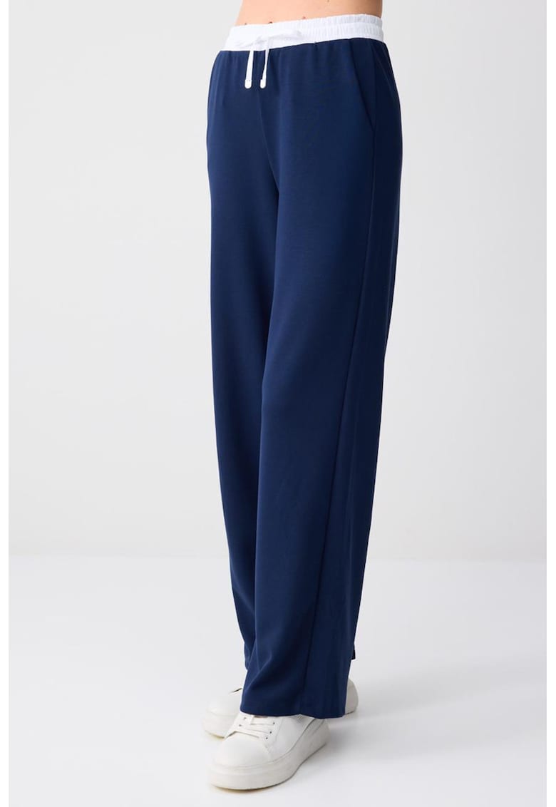 Pantaloni de trening din amestec de modal cu garnitura contrastanta - Bleumarin