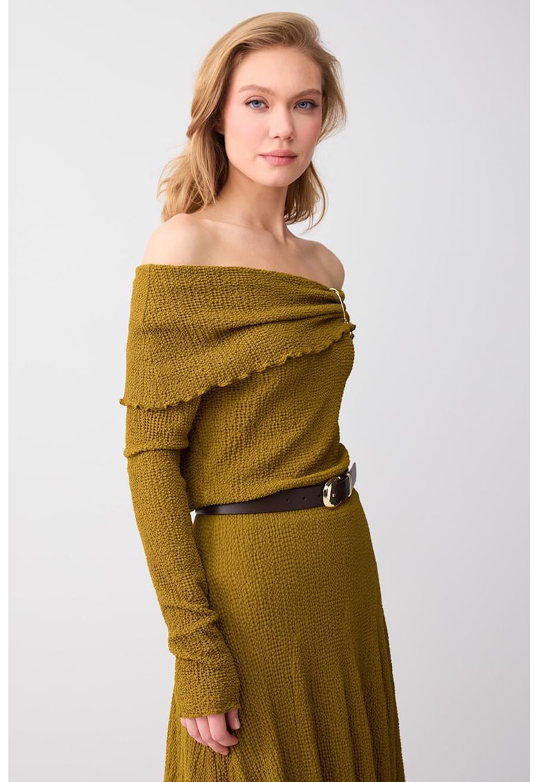 Bluza texturata cu decolteu pe umeri - Verde masliniu
