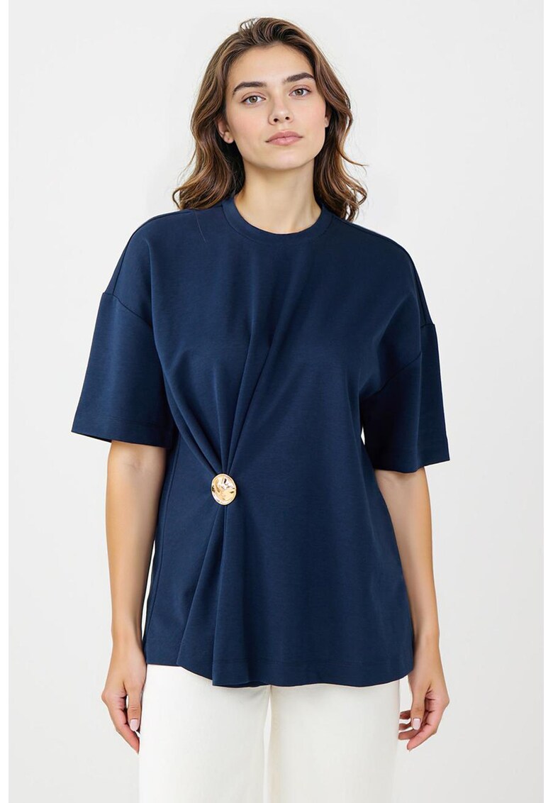 Tricou cu fronseu si detaliu metalic - Bleumarin